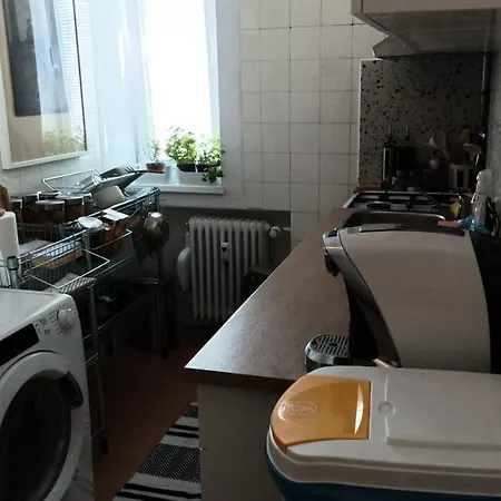 Flat Under The Castle